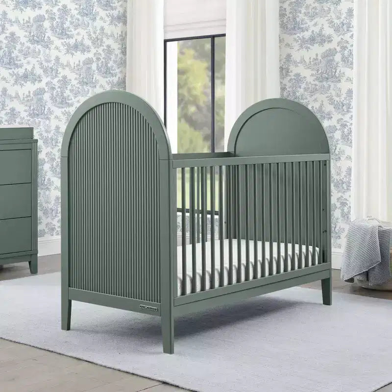 Lit de bébé convertible 4-en-1