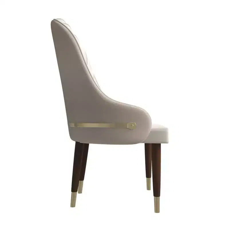 Chaise de salle à manger à dossier haut, en cuir végétalien avec dossier ondulé et accents dorés