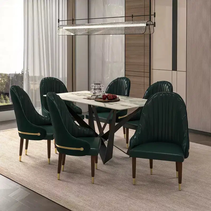 Chaise de salle à manger à dossier haut, en cuir végétalien avec dossier ondulé et accents dorés