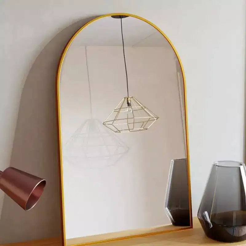Miroir de cheminée arqué 24 x 36, Noir/Doré - Cadre métallique, Fixation murale, Décor moderne